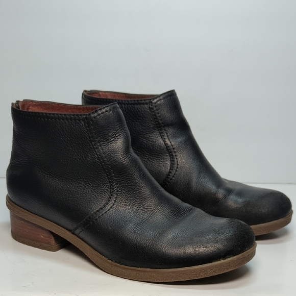 Dansko Bechi Black Leather Ankle Boots women's size 7.5-8. EU 38 - Picture 1 of 16
